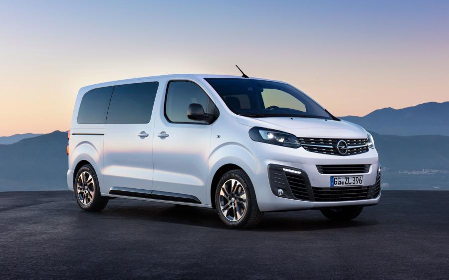 Opel Zafira Life Medium 2019 года  (фото 1 из 18)